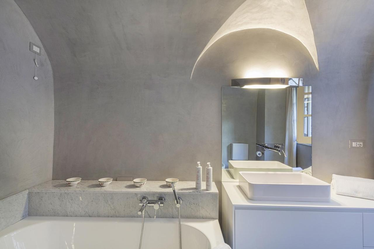 Garibaldi Glamorous Apartment By Wonderful Italy Genoa Ngoại thất bức ảnh